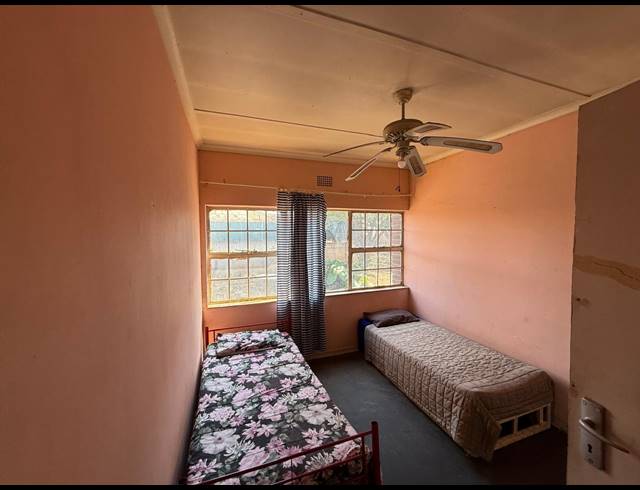 3 BEDROOM HOUSE FOR SALE IN VANDERBIJLPARK CE 3